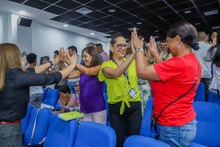 Felicitaciones a los funcionarios y contratistas que &lsquo;escalaron hacia el conocimiento&rsquo;