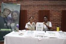 Rueda de negocios gener&oacute; alianzas entre organizaciones de recicladores y empresas transformadoras de residuos aprovechables