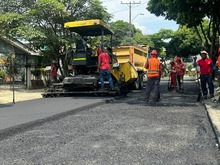 Alcald&iacute;a de Cali sigue barrio adentro y recupera v&iacute;a abandonada hace 2 a&ntilde;os en el barrio Vipasa