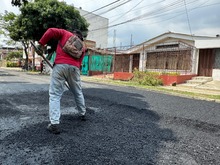 Alcald&iacute;a de Cali sigue barrio adentro y recupera v&iacute;a abandonada hace 2 a&ntilde;os en el barrio Vipasa