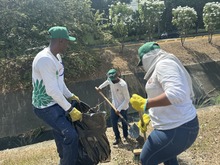 Cali florece: &lsquo;Promotores Mi Cali Bella&rsquo; inician jornada de embellecimiento en la calle 13 entre carreras 50 y 56