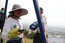  Cali ya le canta a la Navidad: el &lsquo;Alumbrado Navide&ntilde;o&rsquo; transforma espacios en la Comuna 20