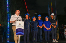 En 12 puntos de Cali, propios y turistas podr&aacute;n disfrutar el &lsquo;Alumbrado Navide&ntilde;o de 2024