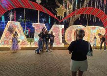 Las familias en Cali comparten y gozan el &lsquo;Alumbrado Navide&ntilde;o&rsquo;