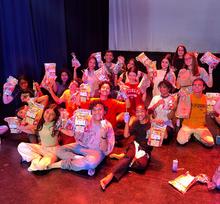 Intercolegiado de Teatro y Artes Esc&eacute;nicas 2024 fortalece el talento art&iacute;stico de los j&oacute;venes con talleres formativos