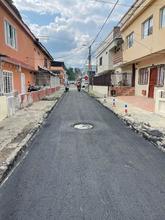 Alcald&iacute;a de Alejandro Eder paviment&oacute; hist&oacute;rica calle de herradura en el barrio La Fortaleza y transform&oacute; la vida de sus vecinos