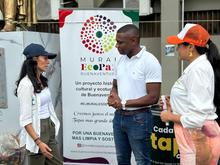 Alcald&iacute;a de Cali entrega 1.000.053 tapas pl&aacute;sticas a fundaci&oacute;n de Buenaventura: &iexcl;cada tapa cuenta para el mural m&aacute;s grande del mundo!