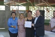 M&aacute;s de mil emprendedores cale&ntilde;os se grad&uacute;an en liderazgo e innovaci&oacute;n con enfoque en econom&iacute;a solidaria