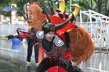 Cale&ntilde;os celebraron su identidad con el desfile del Carnaval del Cali Viejo