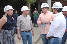 Alcalde de Cali supervisa obras de infraestructura escolar con inversi&oacute;n de $13.500 millones