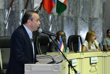 Alcalde Alejandro Eder anuncia millonario plan de inversi&oacute;n social  contra la violencia en Cali