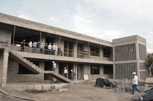 Alcalde de Cali y delegado del Gobierno Nacional visitaron obras de infraestructura escolar, pr&oacute;ximas a inaugurar, que beneficiar&aacute;n a cerca de 4000 estudiantes