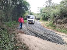 Avanza la recuperaci&oacute;n de la malla vial en Cali; Secretar&iacute;a de Infraestructura define puntos clave para rehabilitar