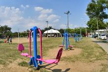 Alcalde Eder entreg&oacute; dotaci&oacute;n m&eacute;dica y un renovado escenario deportivo para la comunidad de Potrero Grande