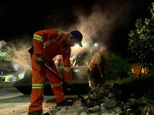 Cali recupera su malla vial las 24 horas: Secretar&iacute;a de Infraestructura reactiva cuadrilla nocturna para tapar huecos sin afectar la movilidad