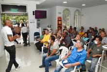 Personas mayores pueden realizar sus tr&aacute;mites en el Centro de Atenci&oacute;n, ubicado en El Bosque