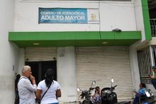 Personas mayores pueden realizar sus tr&aacute;mites en el Centro de Atenci&oacute;n, ubicado en El Bosque