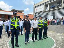 Movilidad refuerza capacidades con 24 nuevos agentes de tr&aacute;nsito para  fortalecer el orden en las v&iacute;as de Cali