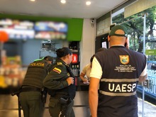 Los &lsquo;Cazainfractores&rsquo; refuerzan operativos contra la mala disposici&oacute;n de residuos en Cali