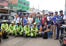Nueve toneladas de residuos fueron recolectadas durante operativo de  limpieza en la galer&iacute;a de Santa Elena
