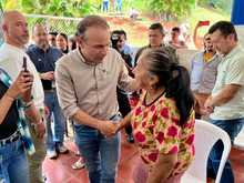 Alcalde Eder anunci&oacute; la legalizaci&oacute;n de 10 de los 20 asentamientos informales existentes en Silo&eacute;