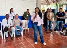 Alcalde Eder anunci&oacute; la legalizaci&oacute;n de 10 de los 20 asentamientos informales existentes en Silo&eacute;