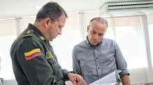 El nuevo director de la Polic&iacute;a Nacional elige a Cali para su primera visita oficial: respalda los esfuerzos de seguridad del alcalde Alejandro Eder