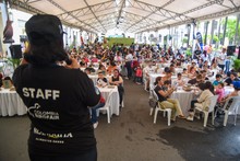Culmin&oacute; con gran &eacute;xito la &lsquo;Colombia Birdfair&rsquo;: familias y ni&ntilde;os colmaron la Plaza de Cayzedo para aprender sobre aves y conservaci&oacute;n de especies