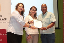 Con recursos tecnol&oacute;gicos, la Alcald&iacute;a fortalecer&aacute; la ense&ntilde;anza de ingl&eacute;s en las Instituciones Educativas Oficiales de Cali