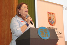 Con recursos tecnol&oacute;gicos, la Alcald&iacute;a fortalecer&aacute; la ense&ntilde;anza de ingl&eacute;s en las Instituciones Educativas Oficiales de Cali