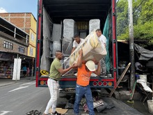 M&aacute;s de $11.500 millones en dotaci&oacute;n para las 92 instituciones educativas oficiales  de Cali