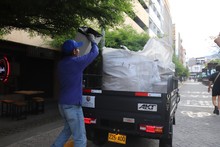 H&eacute;roes ambientales que trabajan por una Cali m&aacute;s verde y sostenible:  &iexcl;Feliz D&iacute;a Mundial del Reciclador!