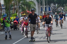 Cali volvi&oacute; a ponerse en forma: La Ciclovida empez&oacute; a rodar este domingo  y la comuna 20 estren&oacute; tramo comunitario