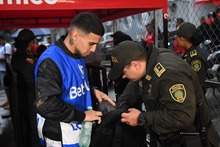 Hinchas del Am&eacute;rica sintieron m&aacute;s seguridad tras su regreso al estadio Ol&iacute;mpico Pascual Guerrero
