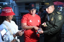 No se proh&iacute;be el ingreso al estadio Pascual Guerrero por tatuajes alusivos al Am&eacute;rica de Cali, pero las sanciones siguen vigentes