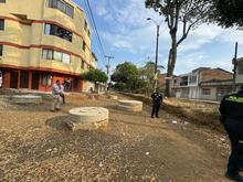 Alegr&iacute;a total! Alcalde Eder les cumpli&oacute; a los vecinos de Santa M&oacute;nica Popular y les entreg&oacute; m&aacute;s de 700 metros lineales de v&iacute;as para estrenar 