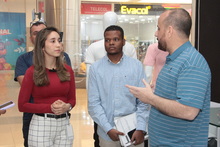 Avanza la entrega de dotaci&oacute;n para m&aacute;s de 800 docentes y funcionarios administrativos de las Instituciones Educativas Oficiales de Cali