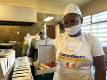 Alimentaci&oacute;n digna y oportuna todos los d&iacute;as de la semana a trav&eacute;s de los comedores comunitarios