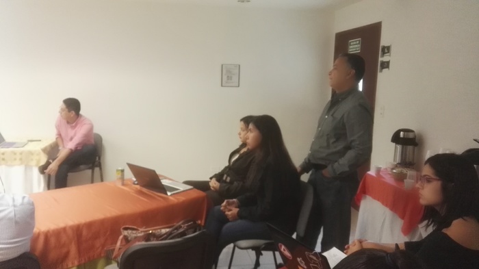 Fotos sesi&oacute;n 1 taller Introducci&oacute;n al Dise&ntilde;o y Desarrollo de Cuestionarios