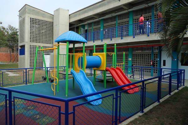 IEO Santa Fe, sede Croydon