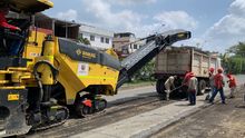 Grupo operativo de Infraestructura ejecuta mantenimiento vial en Llano Verde en el marco de &lsquo;Gobierno al Barrio&rsquo;