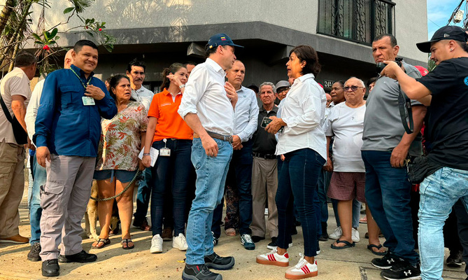 Alcalde Eder solucion&oacute; problem&aacute;tica en las v&iacute;as de Santa M&oacute;nica Popular que llevaba m&aacute;s de 7 a&ntilde;os y dio fecha para iniciar su pavimentaci&oacute;n