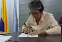 Cali tiene nuevos hijos adoptivos: 19 extranjeros recibieron la  nacionalidad colombiana