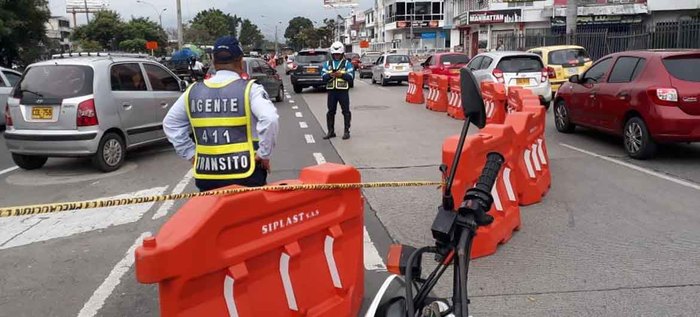 Requisitos para permisos de actividades p&uacute;blicas en v&iacute;a