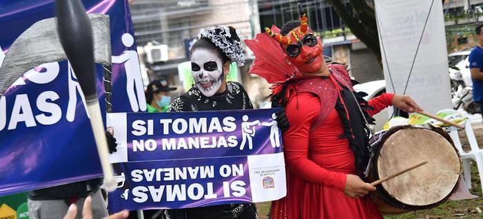 Por la seguridad vial en diciembre: &iexcl;Si tomas, no manejas!