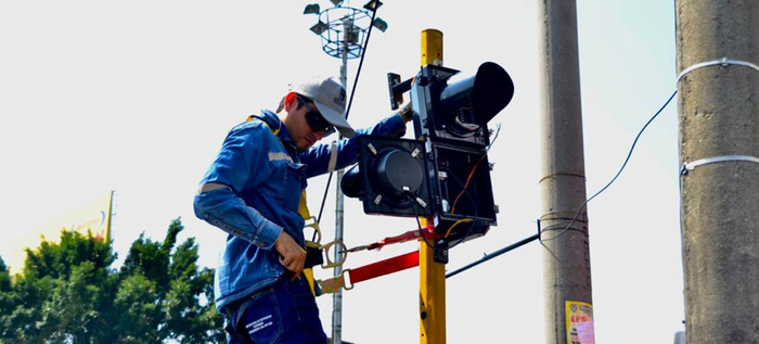 Se instalan 130 dispositivos sonoros en cruces semaf&oacute;ricos peatonales de Cali