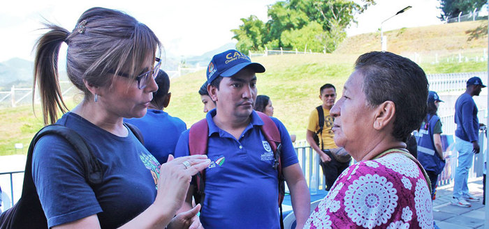 La Feria de Servicios y Empleabilidad de la Alcald&iacute;a de Cali lleg&oacute; a la comuna 18