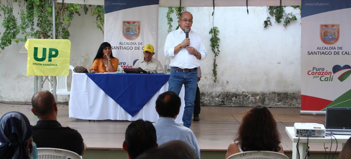 Masiva asistencia al homenaje rendido a las v&iacute;ctimas de la Uni&oacute;n Patri&oacute;tica