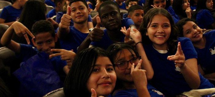 Ochocientos ni&ntilde;os se graduaron como Pioneros de Paz&nbsp;