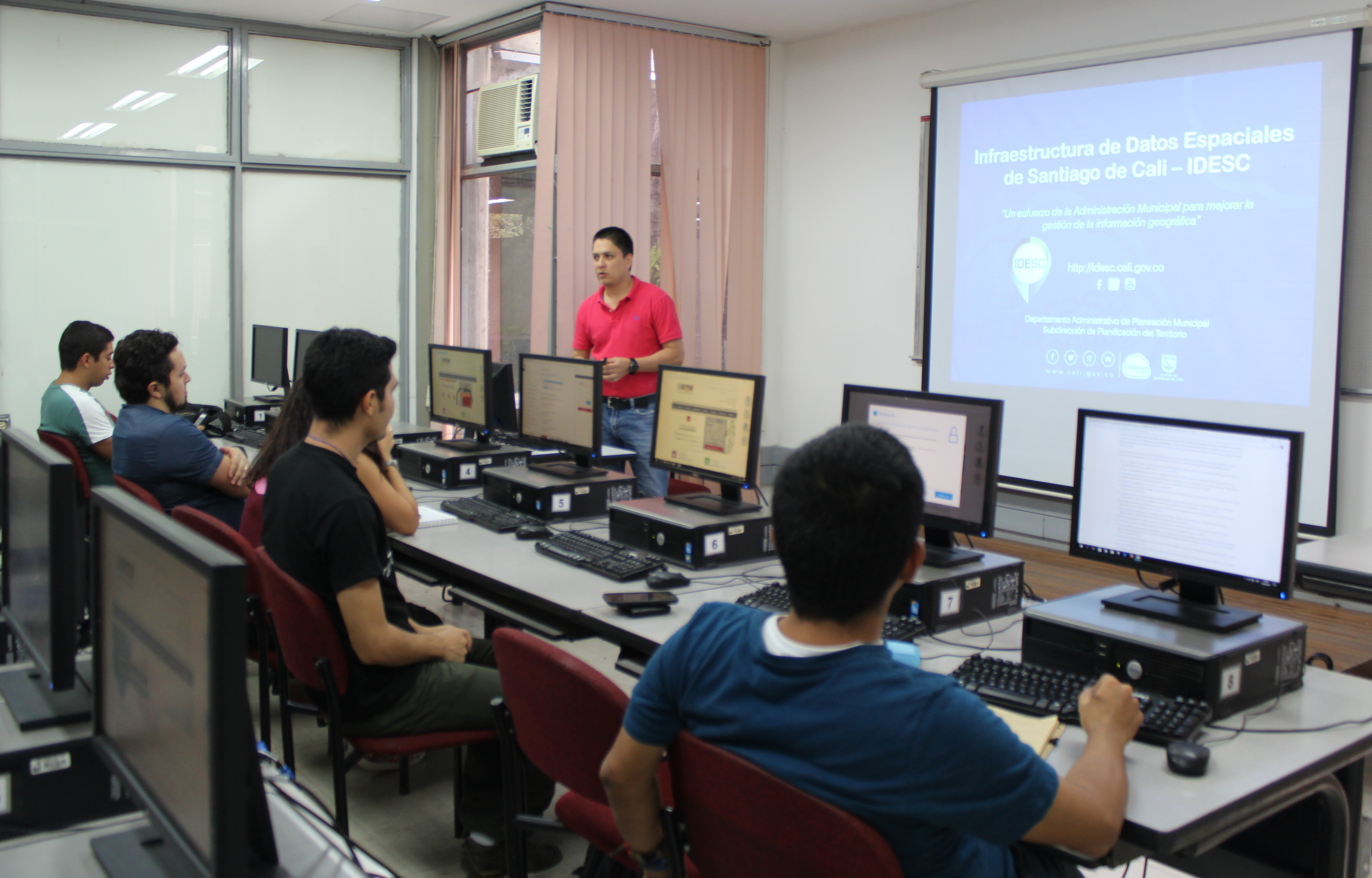 IDESC estuvo presente en el Festival de Datos Abiertos Cali 2017